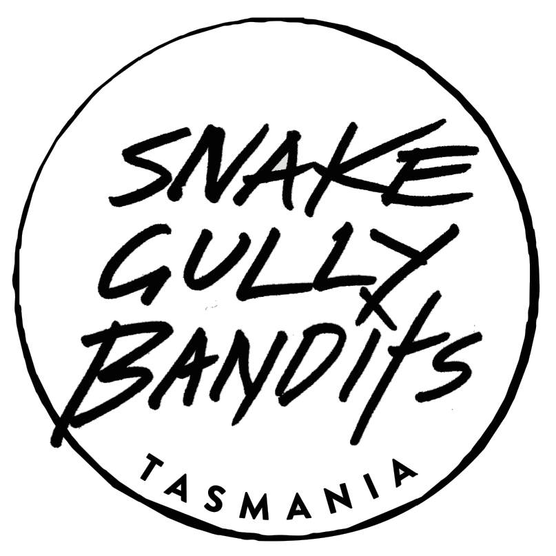 Snake Gully Bandits – Canoe 