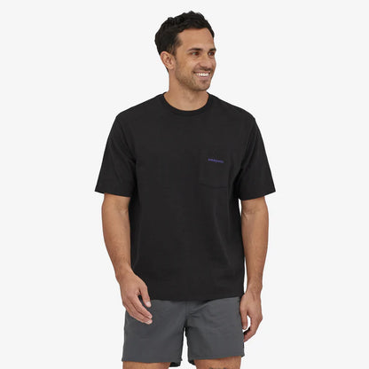 M'S BOARDSHORT LOGO POCKET TEE