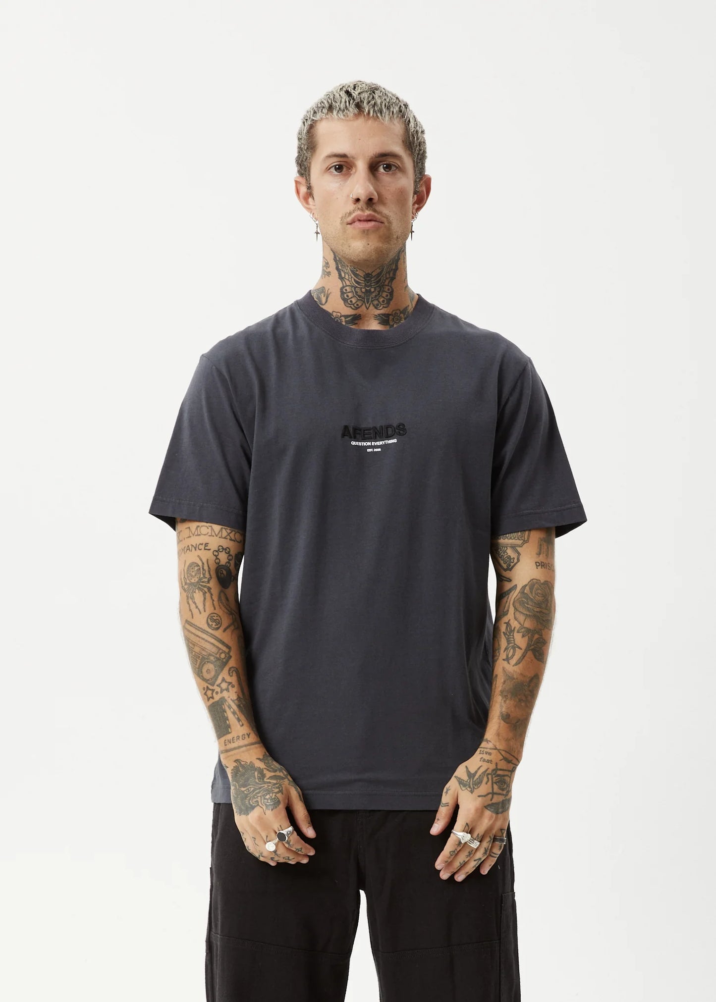 Vinyl - Recycled Retro Fit Tee - Charcoal