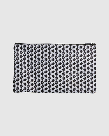 DAISY LRG PENCIL CASE