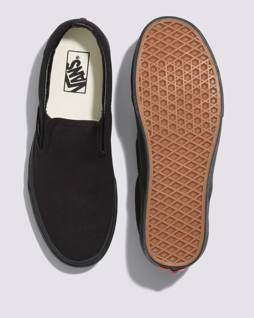 CLASSIC SLIP ON