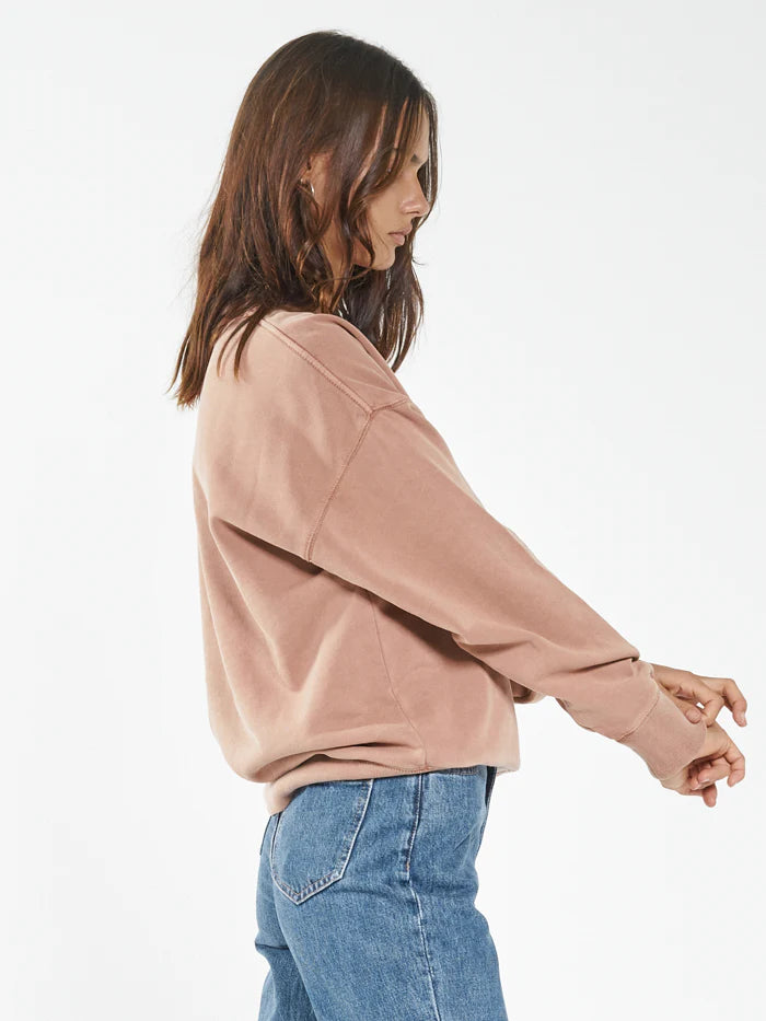 MINIMAL THRILLS SLOUCH CREW