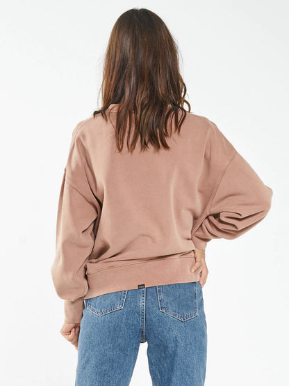 MINIMAL THRILLS SLOUCH CREW